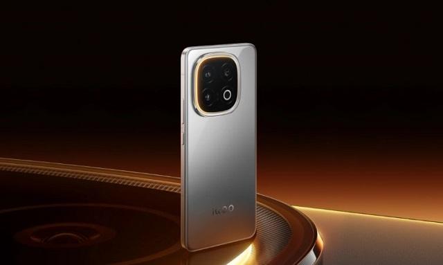 iQOO 15 Pro